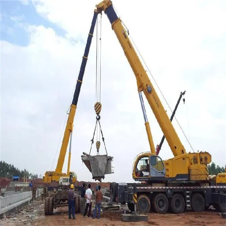 武胜小型吊机出租电话|厂房设备吊装方案|24小时服务覆盖