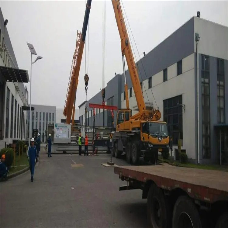 武胜附近12吨吊车出租电话|工程吊装|高效响应